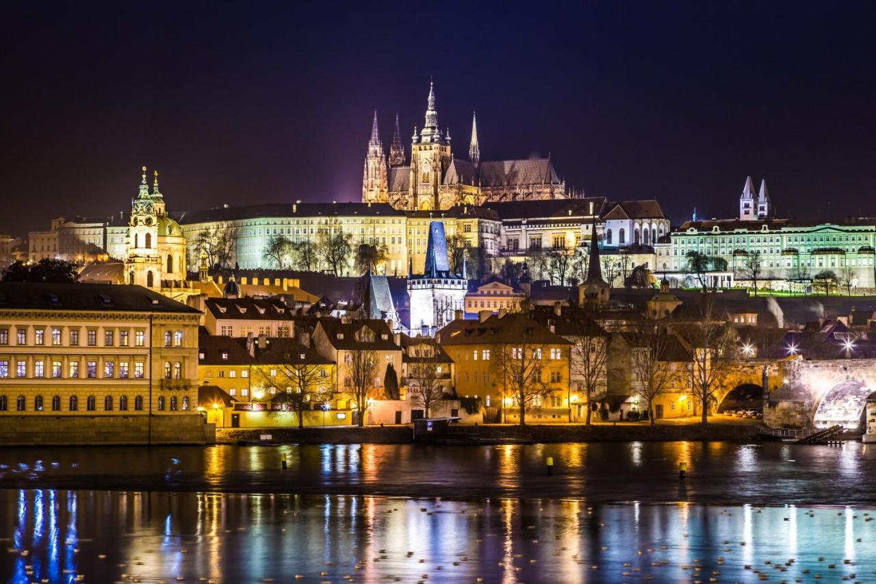 Апартаменти Alcatrazpraha Екстер'єр фото